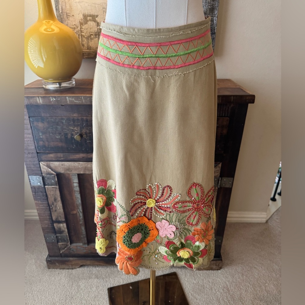 Anthropologie Basil & Maude Midi Skirt with Floral Embroidery - size 6